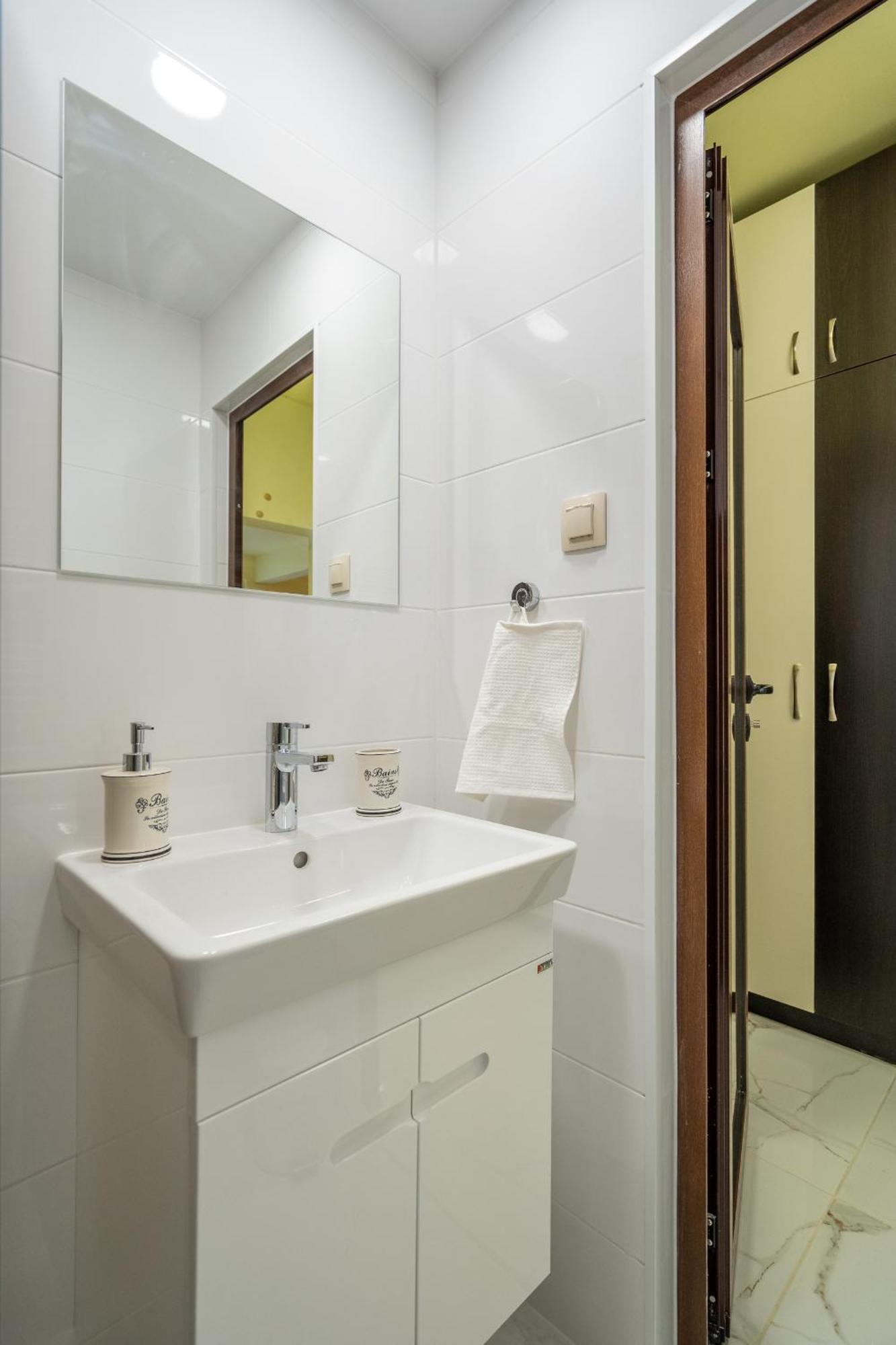 Top Location Central New & Spacious 3 Bdr Apt Medical Academy Szófia Kültér fotó