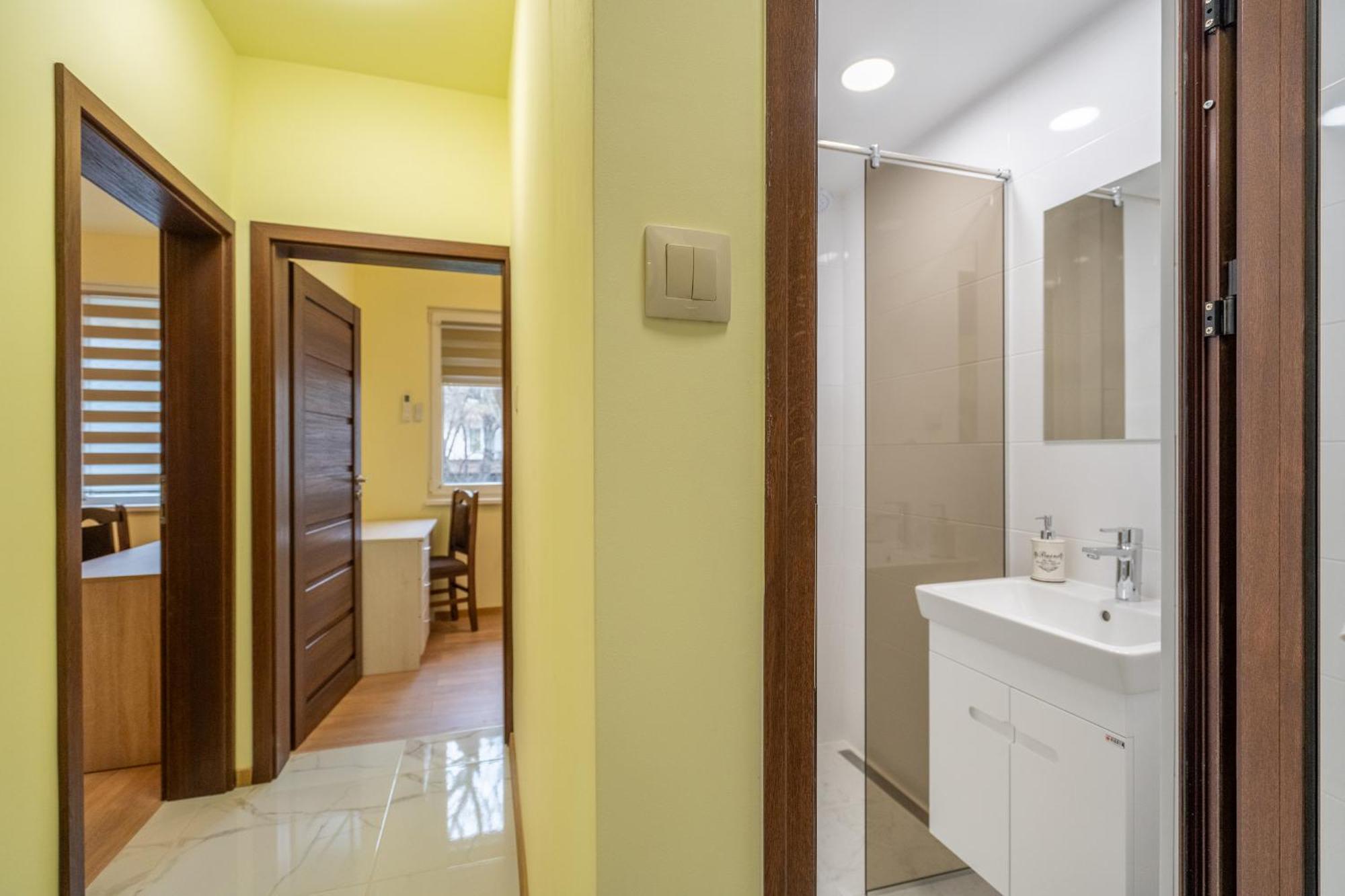 Top Location Central New & Spacious 3 Bdr Apt Medical Academy Szófia Kültér fotó