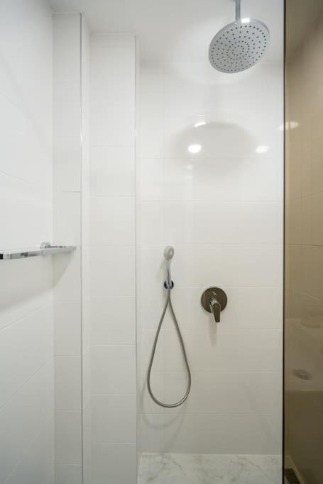 Top Location Central New & Spacious 3 Bdr Apt Medical Academy Szófia Kültér fotó